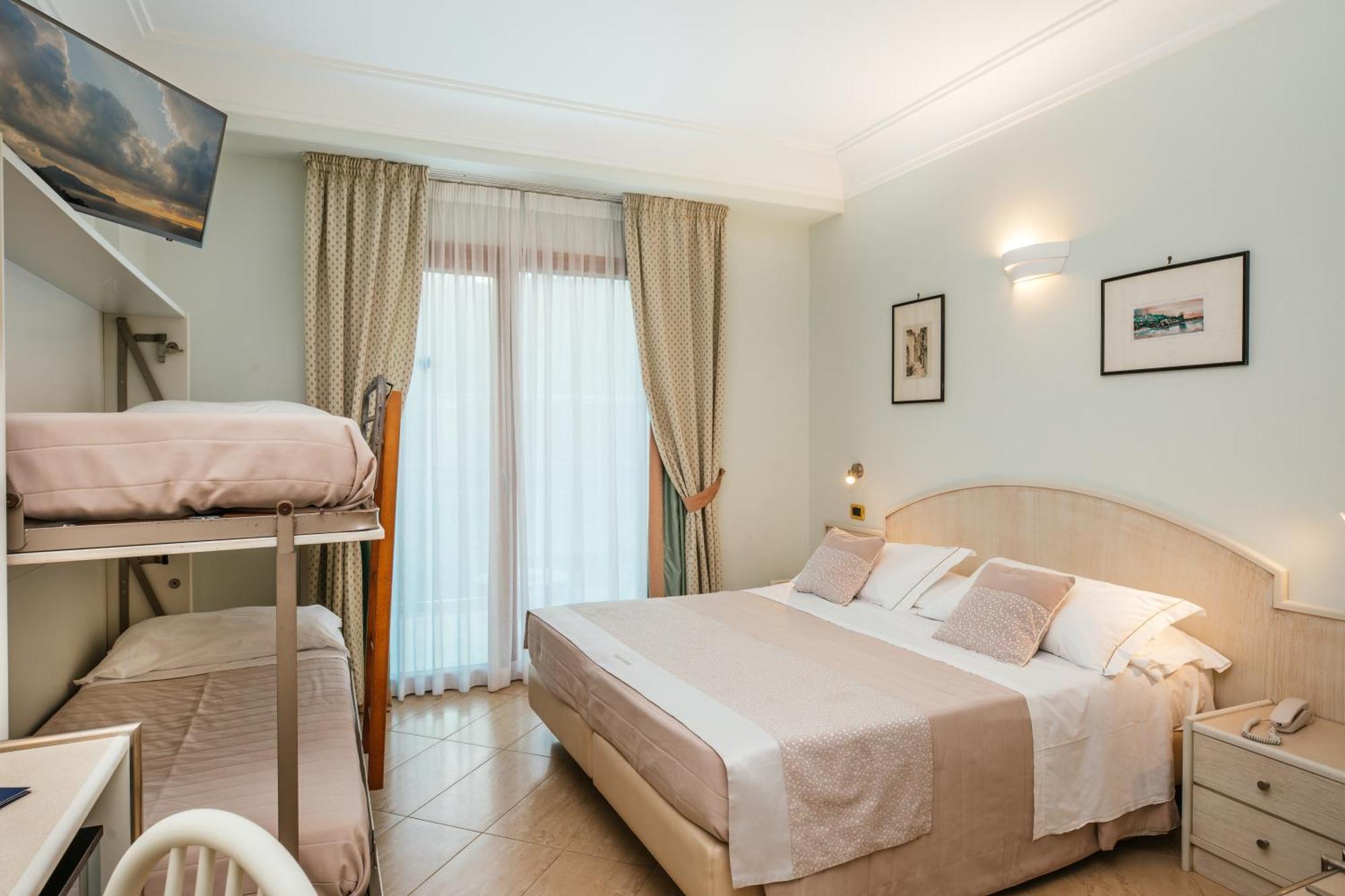 Hotel Gardenia Sorrento, Ascend Hotel Collection Bagian luar foto