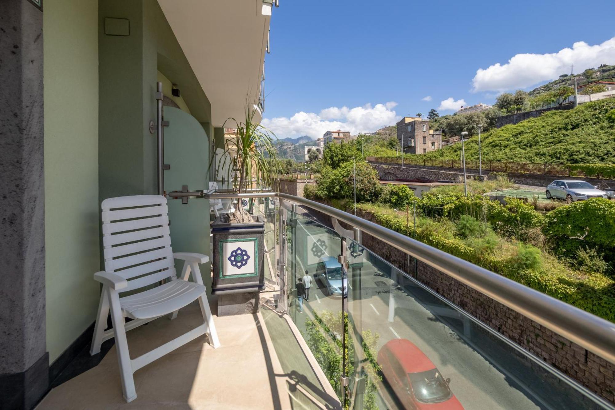 Hotel Gardenia Sorrento, Ascend Hotel Collection Bagian luar foto